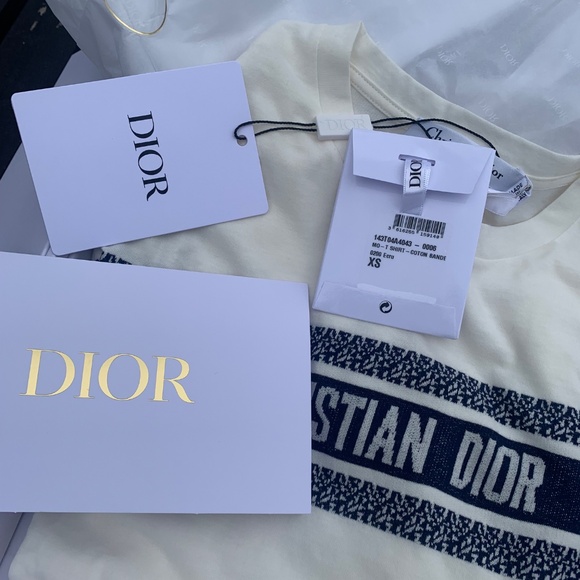 Christian Dior T-shirt - Picture 3 of 5